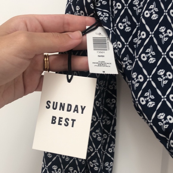 Aritzia Sundays Best Crop top Blouse - Picture 3 of 4